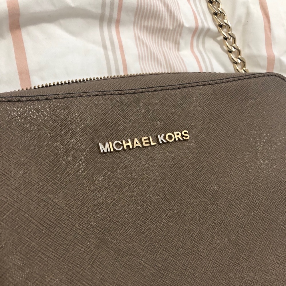 Michael Kors crossbody